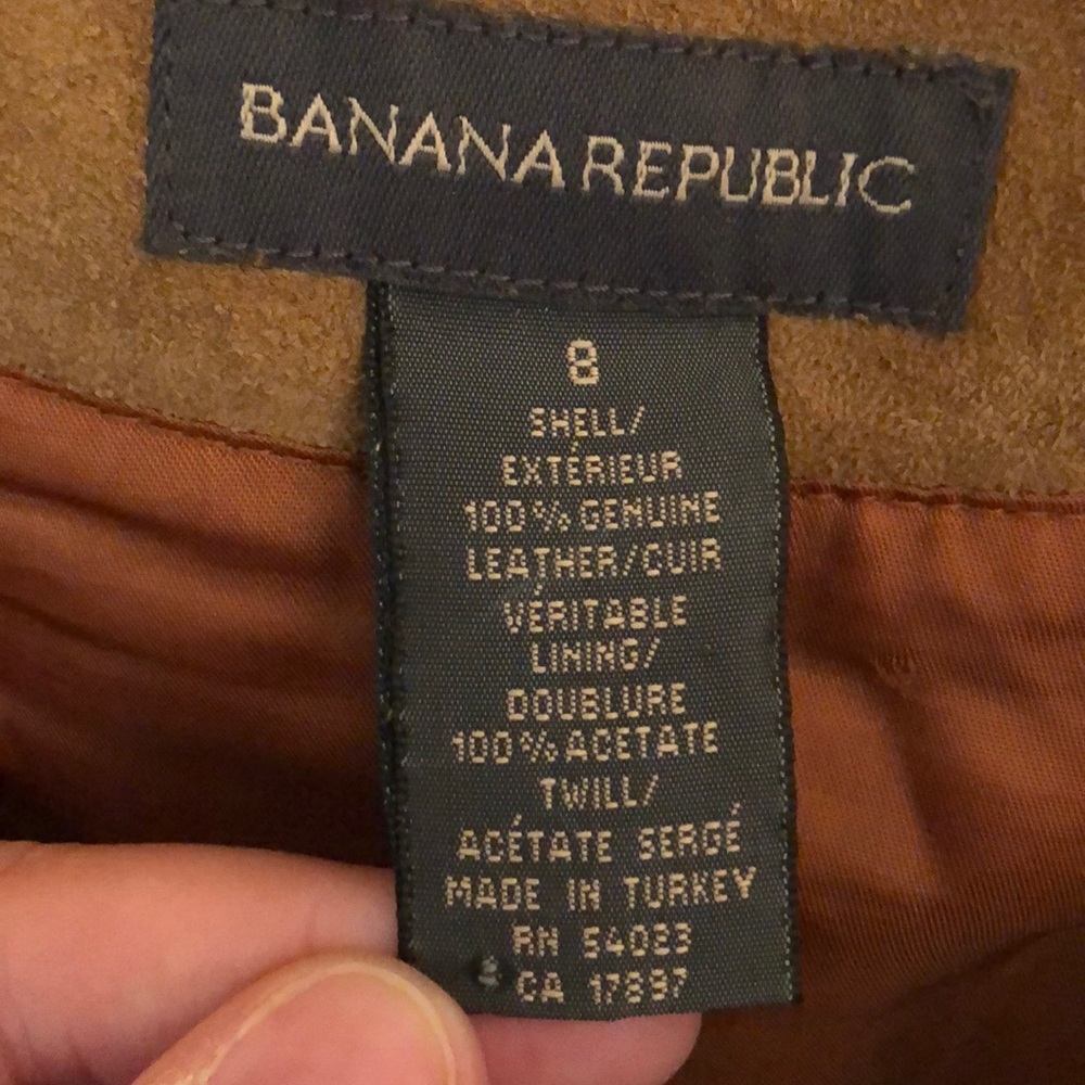 Banana Republic Suede Skirt - Picture 3 of 4